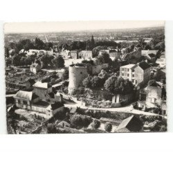 SAINTE-SUZANNE: ruines du vieux château, la tour sud et les remparts XVe siècle vue aérienne 10x15 - très bon état