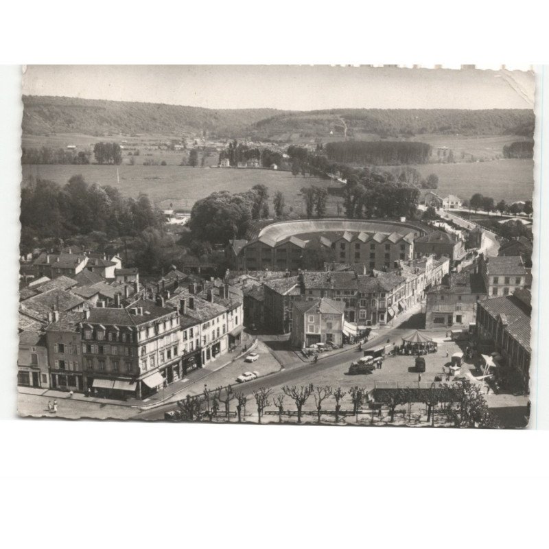 COMMERCY: la place vue aérienne 10x15 - état