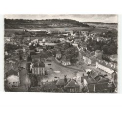 MONTMEDY: place raymond poincaré et palais de justice vue aérienne 10x15 - état