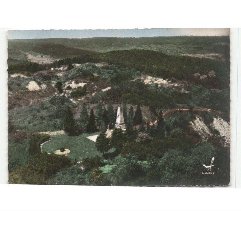LES EPARGES: point C et les entonnoirs vue aérienne 10x15 - très bon état