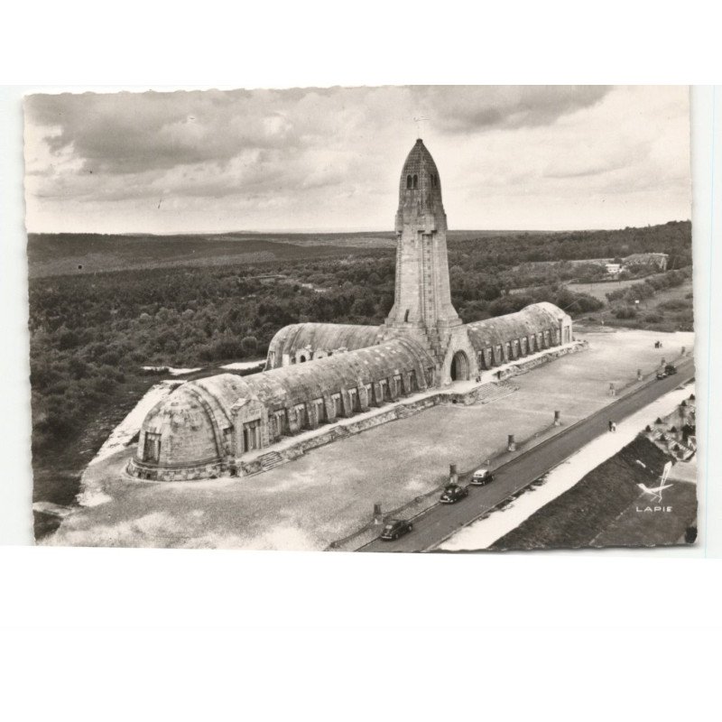 VERDUN: ossuaire de douaumont vue aérienne 10x15 - très bon état