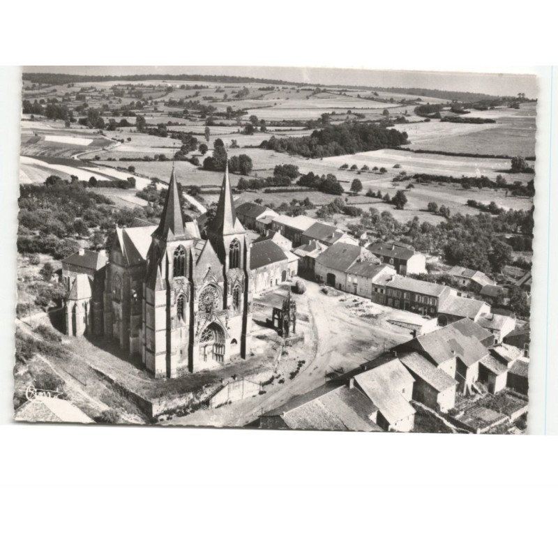 AVIOTH: la basilique vue aérienne 10x15 - très bon état
