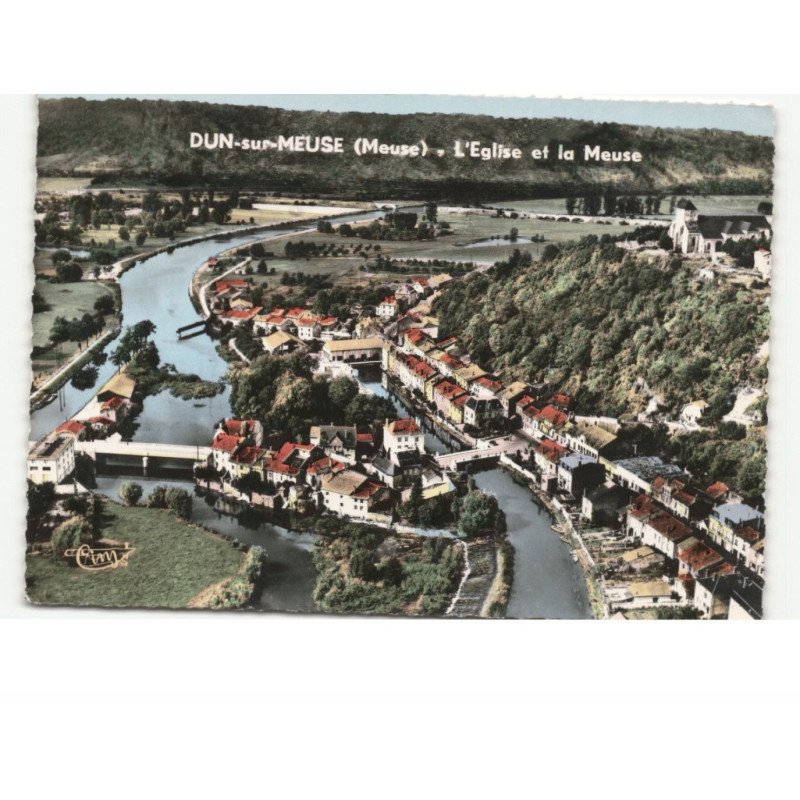 DUN-sur-MEUSE: l'église et la meuse vue aérienne 10x15 - très bon état