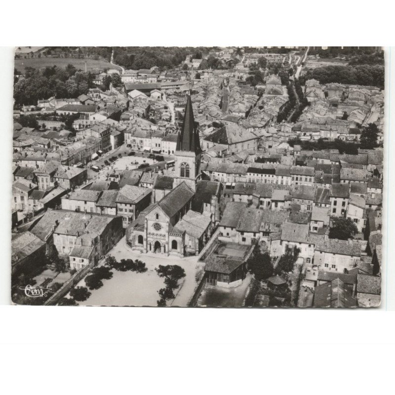 LIGNY-en-BARROIS: l'église vue aérienne 10x15 - très bon état
