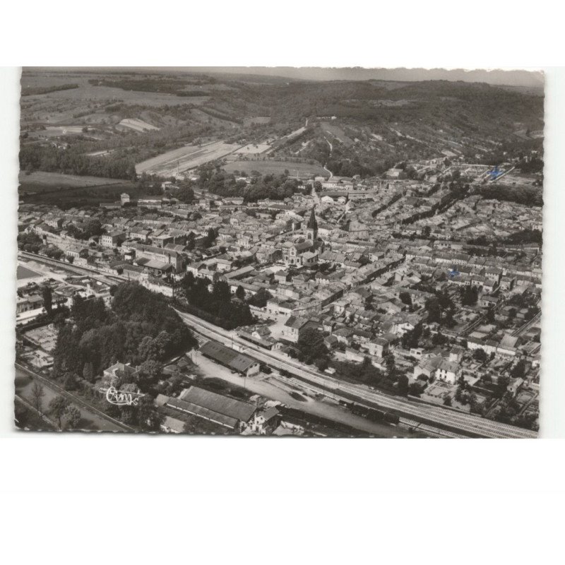 LIGNY-en-BARROIS: la gare et vue générale vue aérienne 10x15 - très bon état