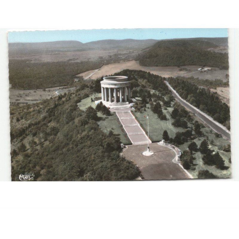 MONTSEC: le monument américain guerre 1914-1918 vue aérienne 10x15 - très bon état