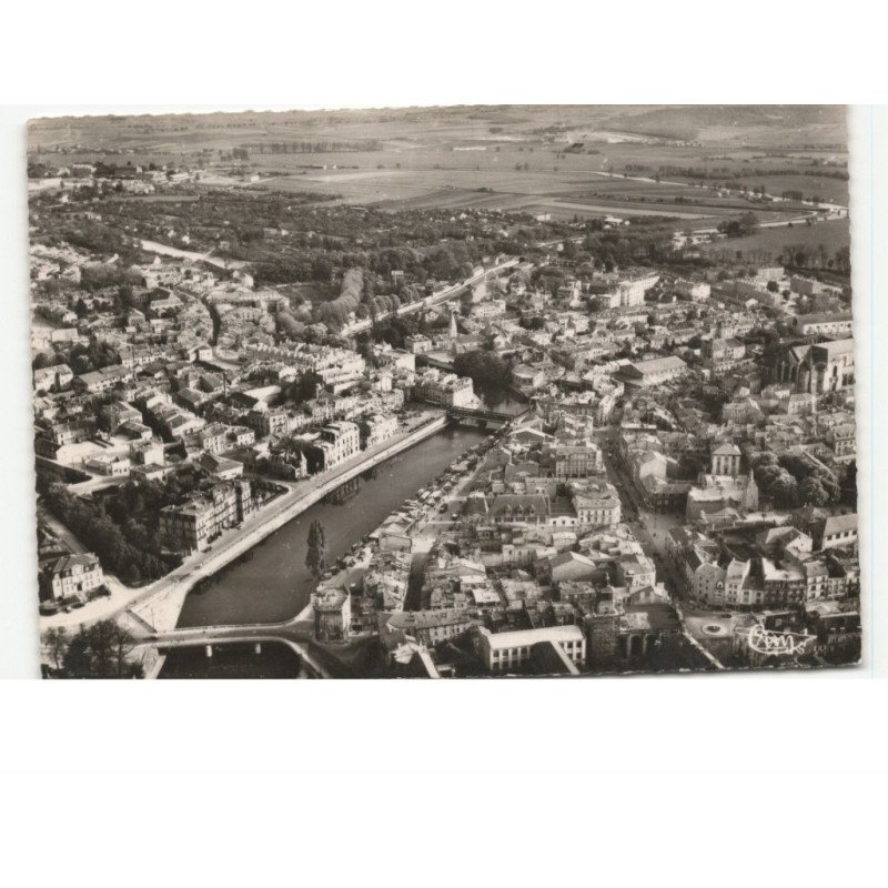 VERDUN: vue panorammique vue aérienne 10x15 - très bon état