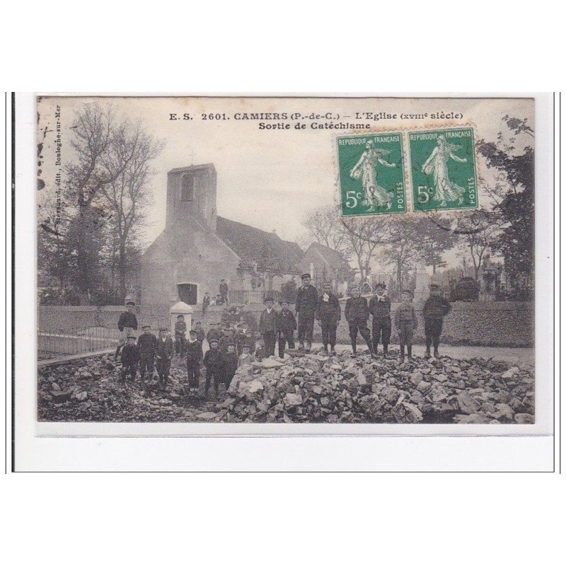 CAMIERS : l'eglise (XVIIIe siecle), sortie de catéchisme - tres bon etat