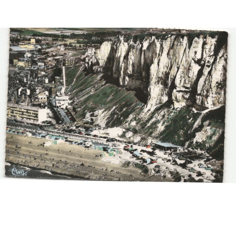 LE TREPORT: l'huitrière, les falaises, le télé-siège vue aérienne 10x15 - très bon état