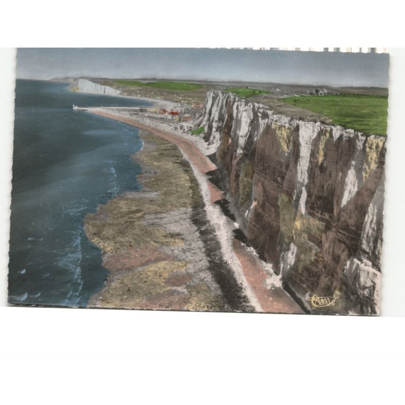 LE TREPORT: vue générale des falaises de mers et du tréport vue aérienne 10x15 - très bon état