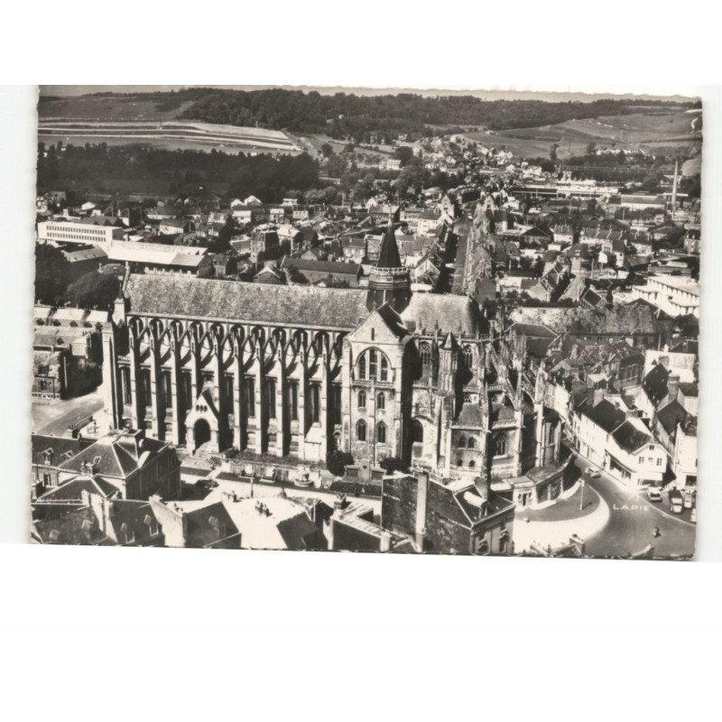EU: la collégiale vue aérienne 10x15 - très bon état