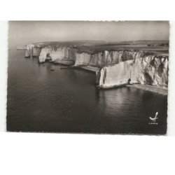 ETRETAT: les trois-portes et l'aiguille vue aérienne 10x15 - très bon état
