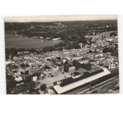 COUTRAS: le quartier de la gare vue aérienne 10x15 - très bon état