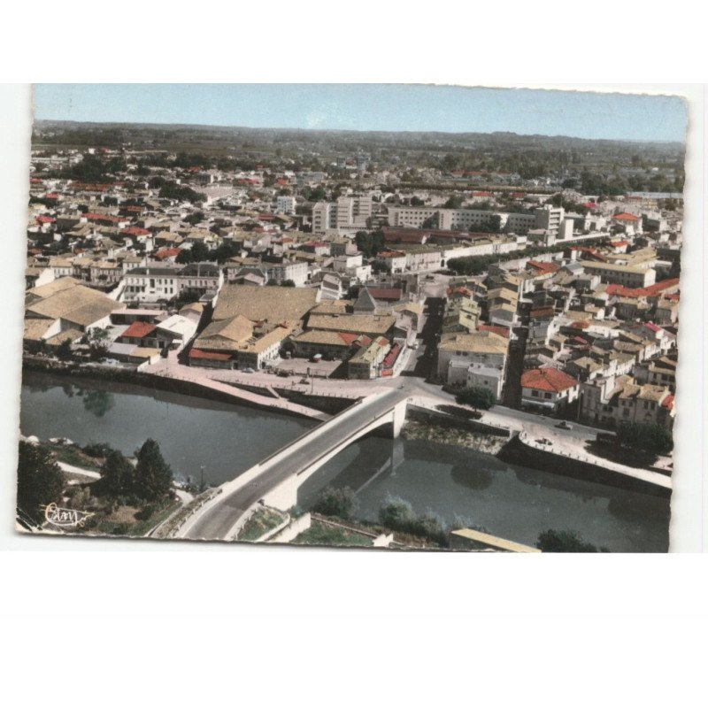 LIBOURNE: vue générale de la ville vue aérienne 10x15 - très bon état