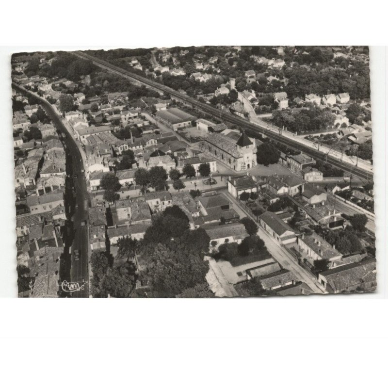 PESSAC: le centre de la ville vue aérienne 10x15 - très bon état
