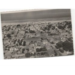 SOULAC-sur-MER: au fond, la plage vue aérienne 10x15 - très bon état