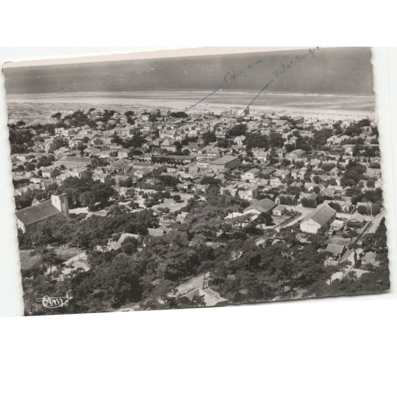 SOULAC-sur-MER: au fond, la plage vue aérienne 10x15 - très bon état