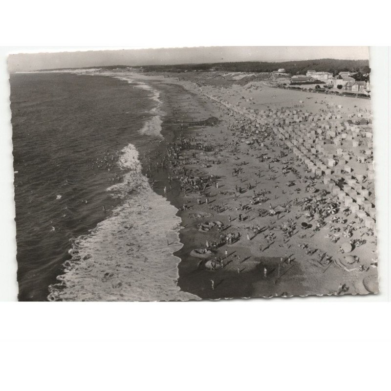 SOULAC-sur-MER: la plage vue aérienne 10x15 - très bon état