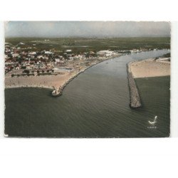 VALRAS-PLAGE: entrée du port vue aérienne 10x15 - très bon état