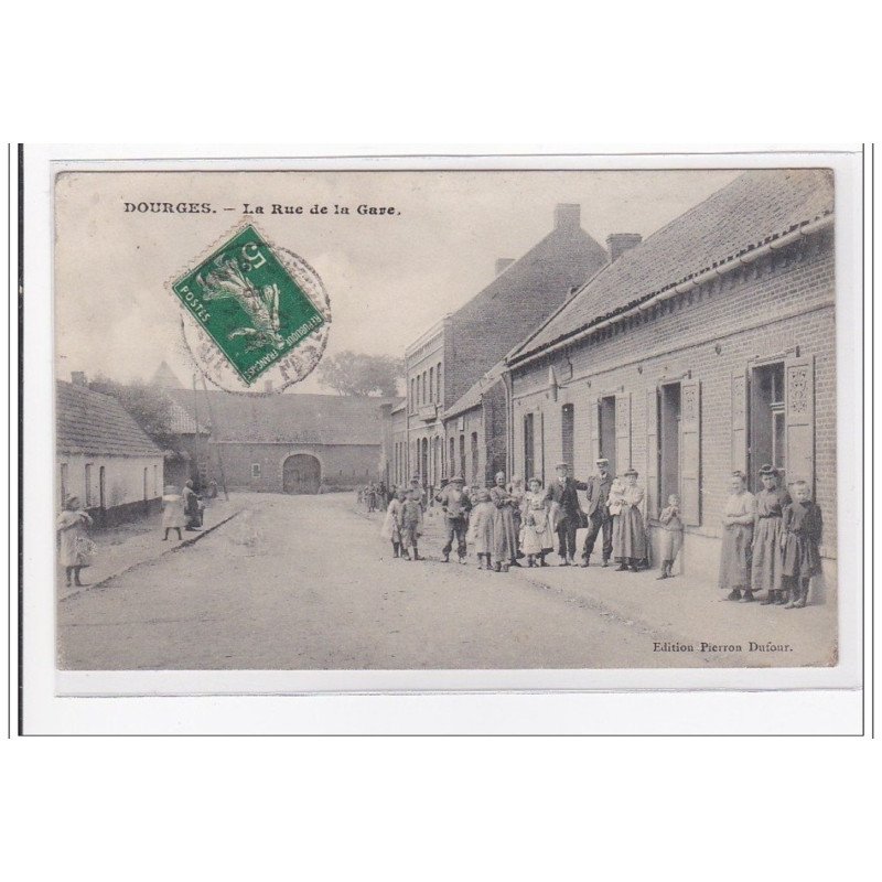 DOURGES : la rue de la gare - tres bon etat
