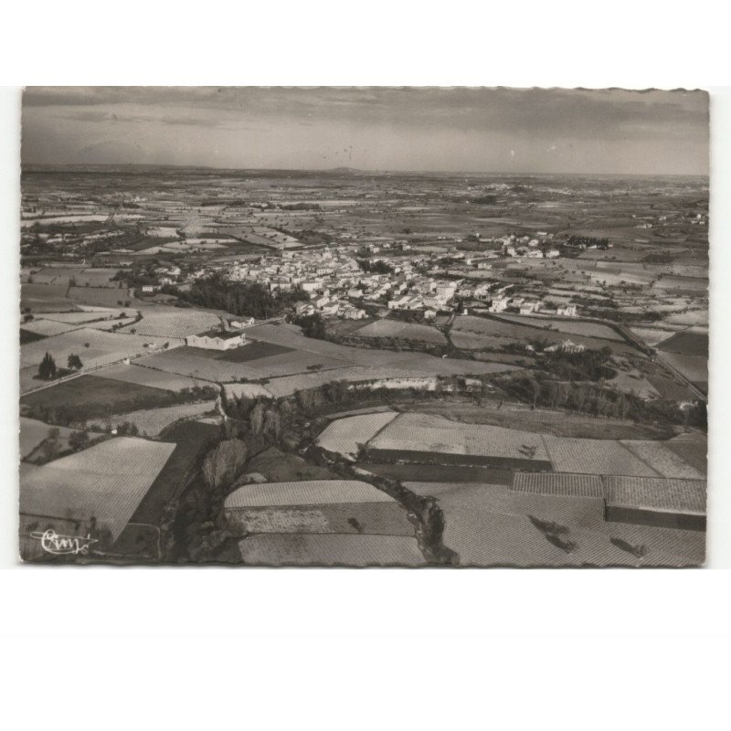 MAGALAS: magalas et les vignobles vue aérienne 10x15 - très bon état