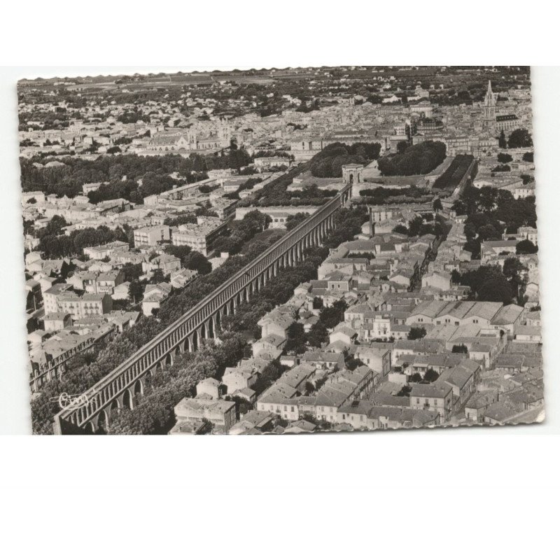 MONTPELLIER: l'aqueduc et la ville vue aérienne 10x15 - très bon état