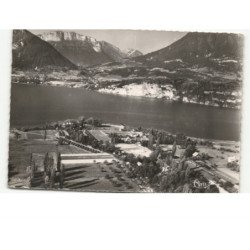 SAINT-JORIOZ: le camp des eclaireurs de france, le lac et au fond le parmelan vue aérienne 10x15 - très bon état
