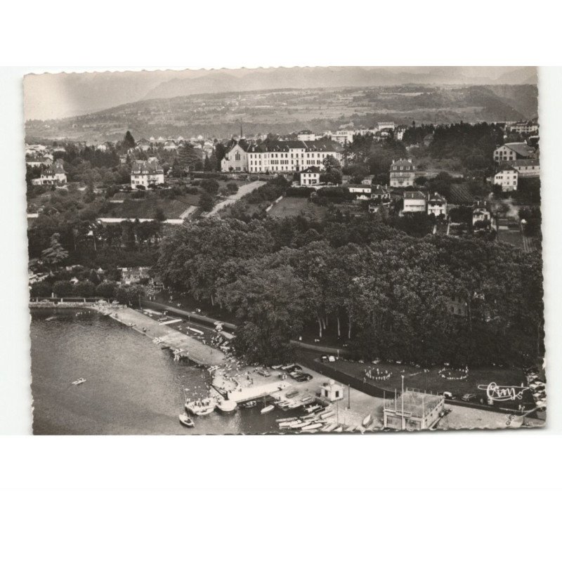 THONON: le port, au fond saint-joseph - état