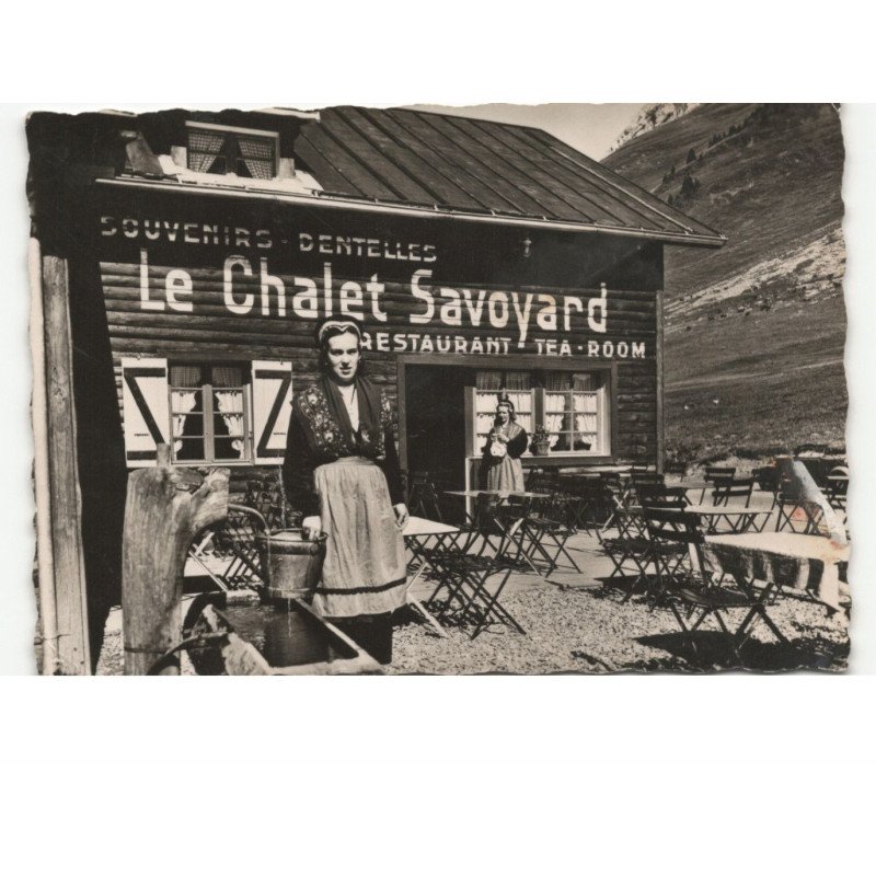 ARAVIS: col des aravis, le chalet savoyagrd vue aérienne 10x15 - état