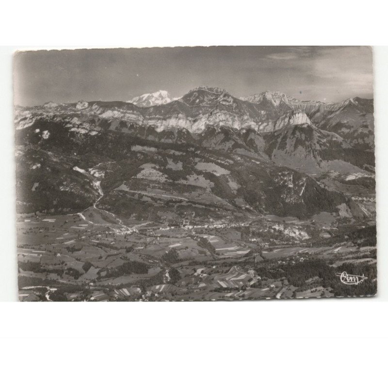 LES BAUGES: le mont-blanc et les massifs du trélod et d'arcalod vue aérienne 10x15 - très bon état