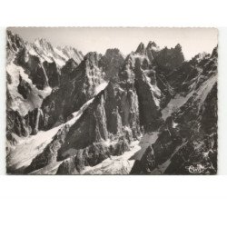 CHAMONIX: aiguilles de blaitière et des grands charmoz vue aérienne 10x15 - très bon état