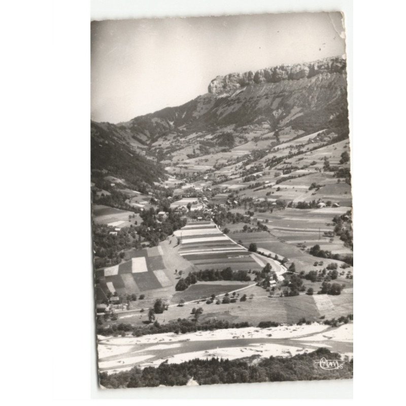 DINGY-SAINT-CLAIR: en bas à gauche l'hôtel du fier vue aérienne 10x15 - état