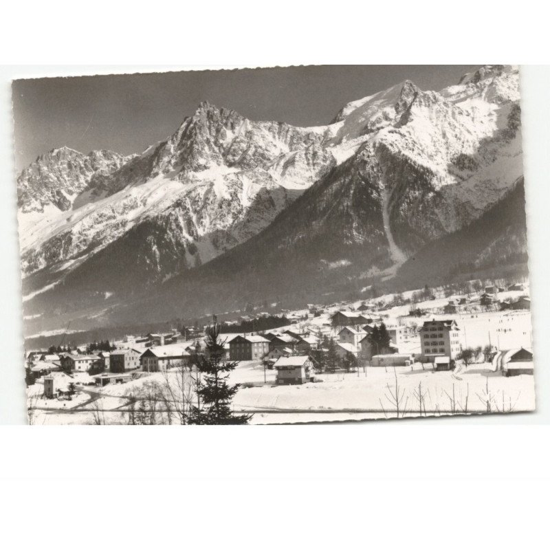 LES HOUCHES - MONT-BLANC: panorama sur l'aiguille du midi vue aérienne 10x15 - très bon état