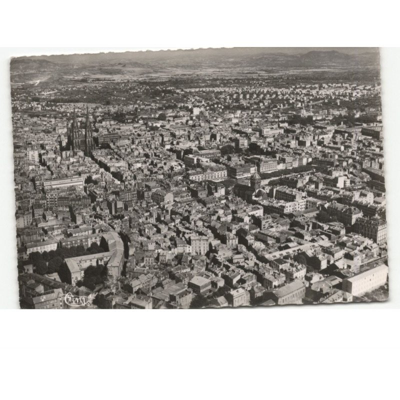 CLERMONT-FERRAND: vue générale vue aérienne 10x15 - très bon état