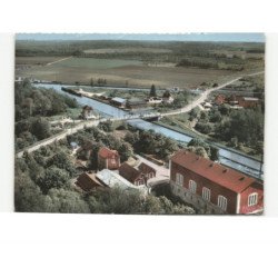 BOURG-et-COMIN: les canaux vue aérienne 10x15 - état