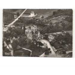 BRAINE: l'église et l'abbaye vue aérienne 10x15 - très bon état