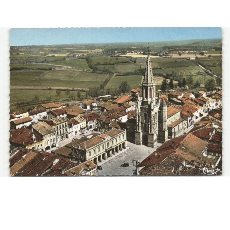 BOULOGNE-sur-GESSE: vue sur le centre vue aérienne 10x15 - très bon état