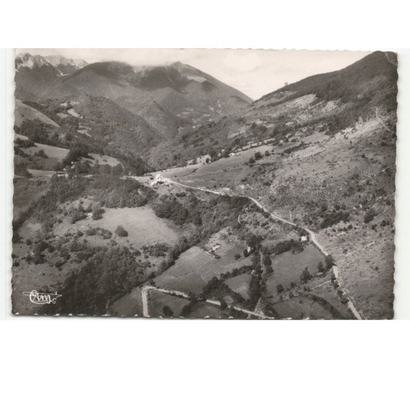 PORTET-D'ASPET: les lacets du col vue aérienne 10x15 - très bon état