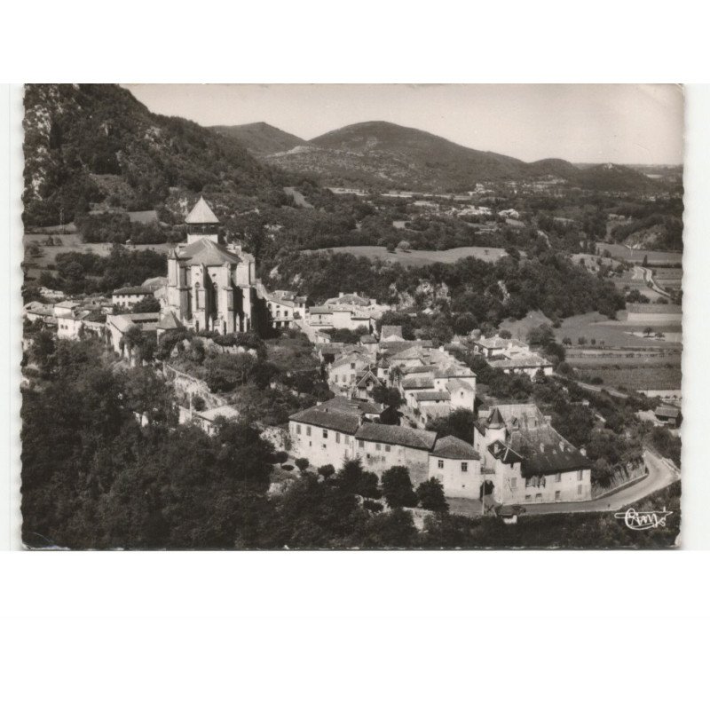 SAINT-BERTRAND-de-COMMINGES: vue aérienne 10x15 - très bon état