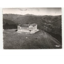 SUPERBAGNERES: l'hôtel à superbagnères vue aérienne 10x15 - très bon état