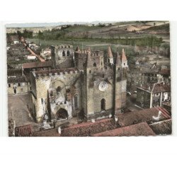 SIMORRE: église fortifiée du XIVe siècle, façade est vue aérienne 10x15 - très bon état