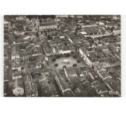 MIRANDE: l'église et la place d'astarac vue aérienne 10x15 - très bon état