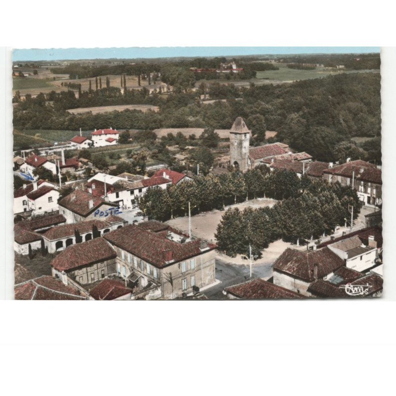 MONGUILHEM: le centre vue aérienne 10x15 - très bon état
