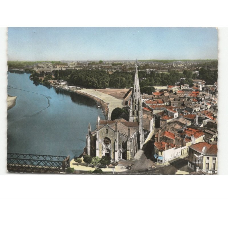 LANGON: l'église et vue générale vue aérienne 10x15 - très bon état