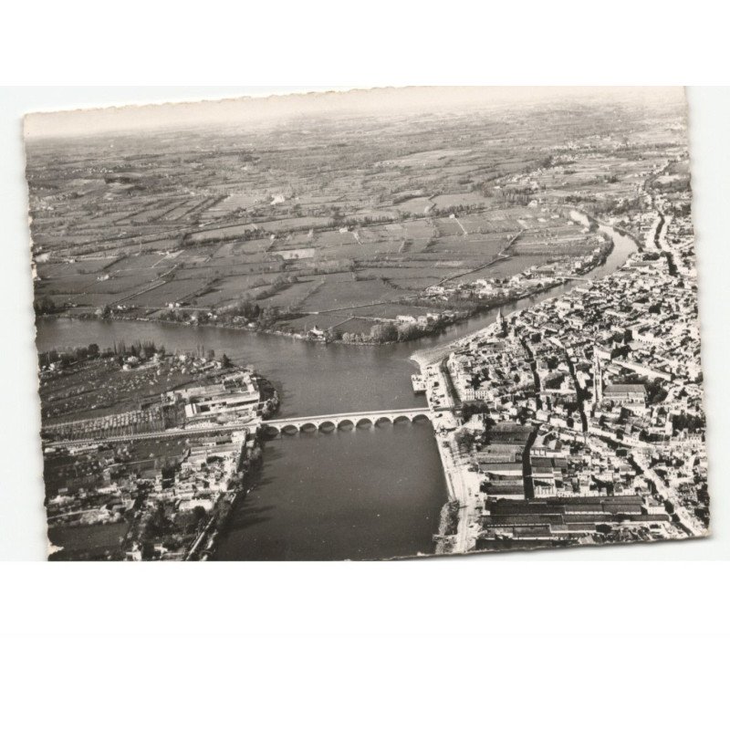 LIBOURNE: l'isle l'y baigne et se jette dans la dordogne vue aérienne 10x15 - très bon état