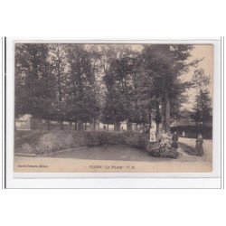 FLERS : la place - tres bon etat