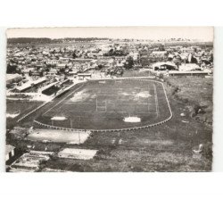 LA TESTE DE BUCH: le stade municipal vue aérienne 10x15 - très bon état