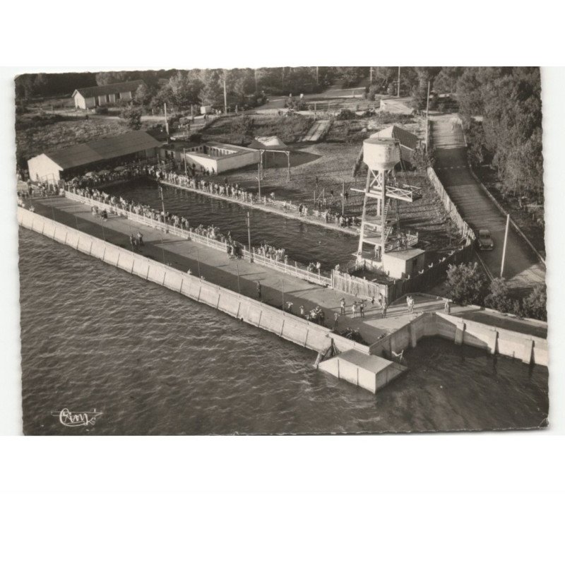 ANDERNOS: la piscine vue aérienne 10x15 - très bon état