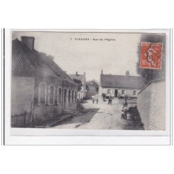 FIENNES : rue de l'eglise - tres bon etat