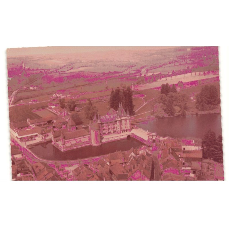 LA CLAYETTE: le château vue aérienne 10X15 - très bon état
